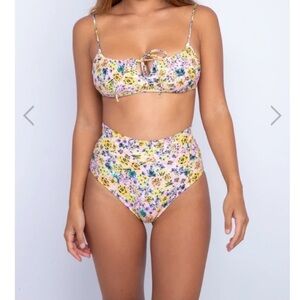 Skatie Demi Top + Scarlette Bottom Set in Florence